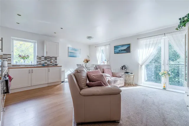 Thwaite Court, Cornmill View, LS18, photo 2