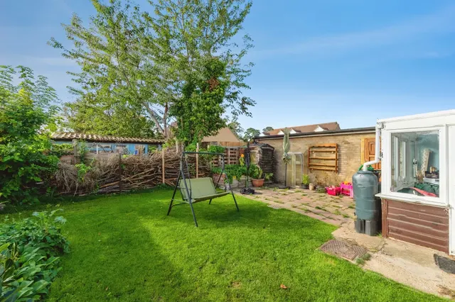 Nightingale Lane, Feltwell, IP26, photo 2