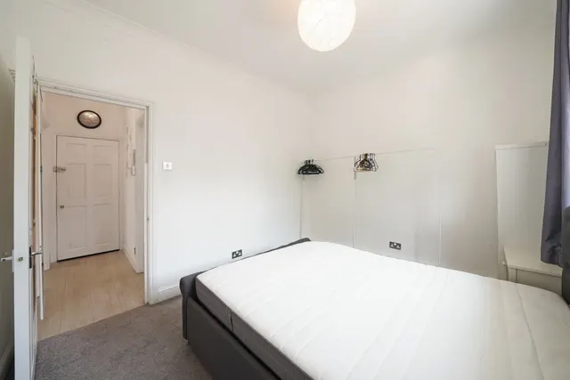 Photo 2 — St. Quintin Avenue, London, United Kingdom, W10