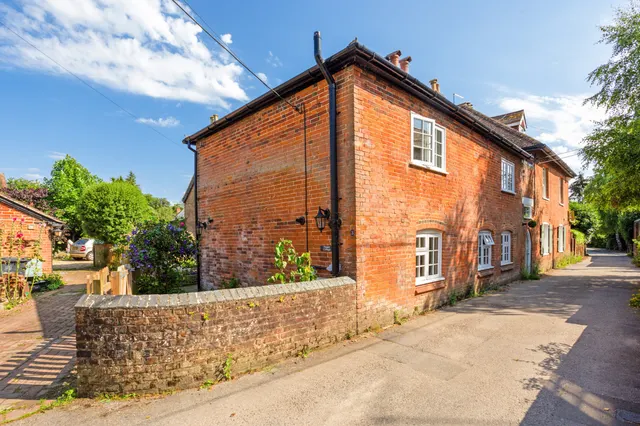 The Drove, Winchester, SO21, photo 1