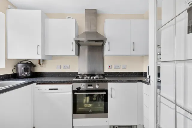 Chatham Road, Meon Vale, CV37, photo 3