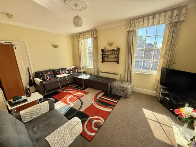 Photo 3 — William House Court, Westbury