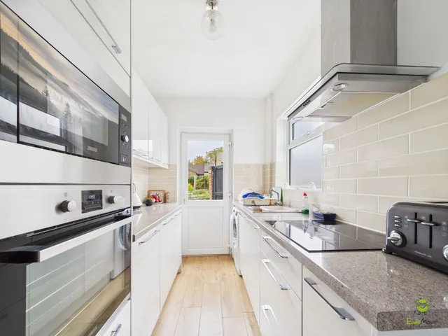Holmhurst Road, Belvedere, DA17, photo 3