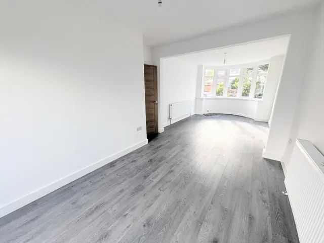 Belmont Road, CV22, photo 3