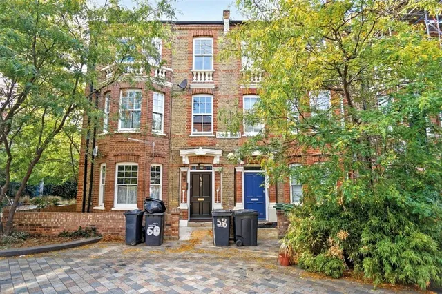 Morat Street, Stockwell, SW9, photo 1