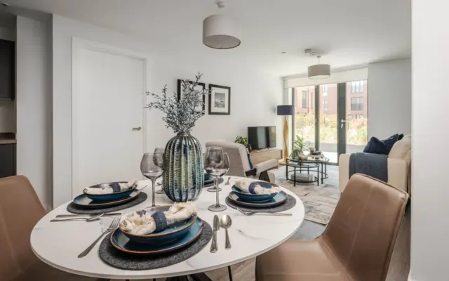 Photo 2 — *RENT TO BUY* Wellington Wharf, Liver...