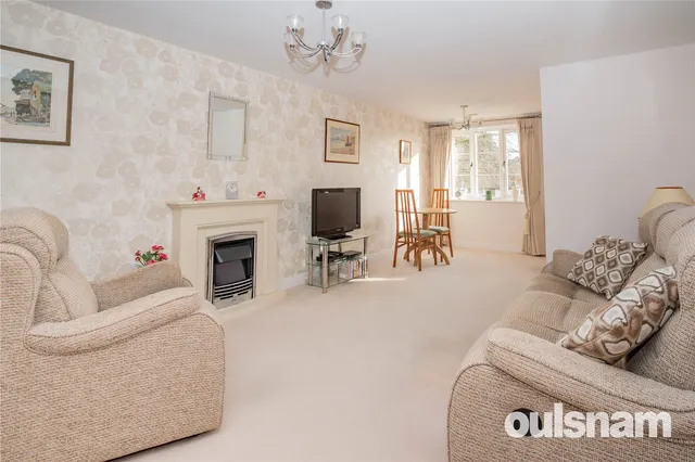 Photo 2 — Oak Tree Lane, Bournville, Birmingham, West Midlands, B30 1UB