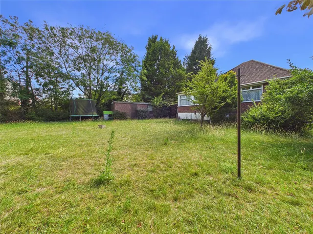 2 bedroom house, Bury Street, Stowmarket, IP14