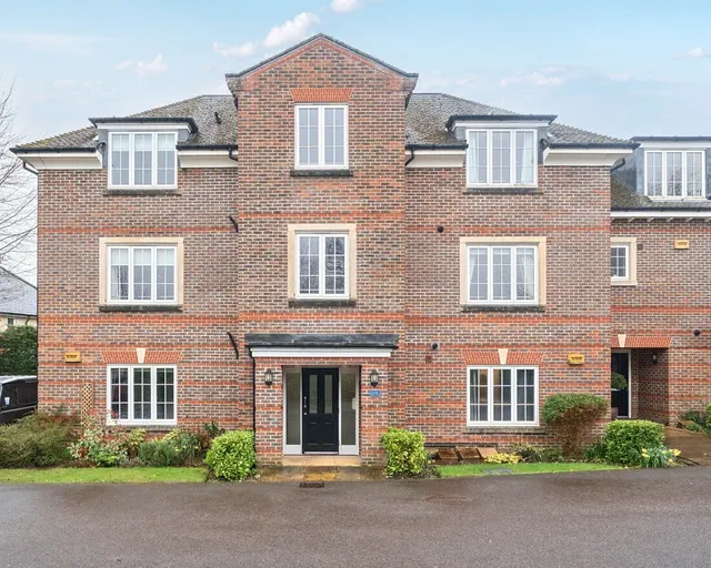 Chilbolton Avenue, Winchester, SO22, photo 1