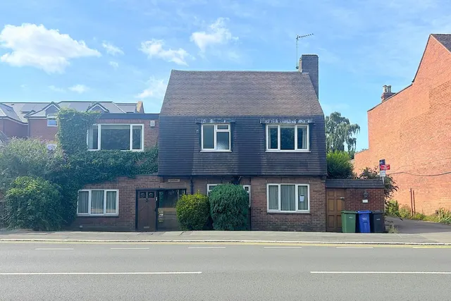 Greenfield Avenue, Stourbridge, photo 1