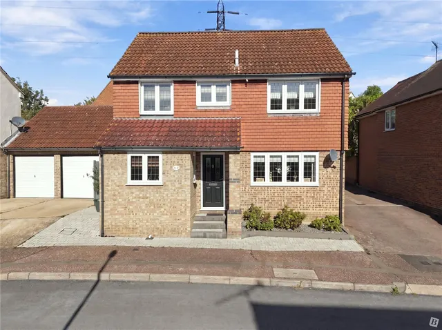 Paston Close, South Woodham Ferrers, CM3, photo 1