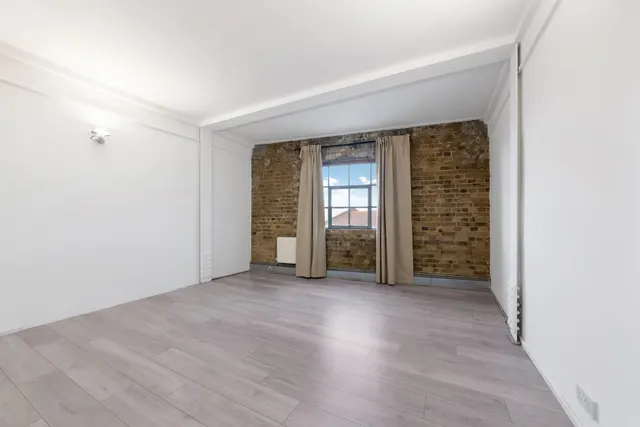 Orchard Place, London, E14, photo 3