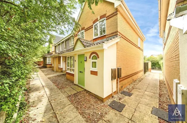 Field View, Brackley, NN13, photo 1