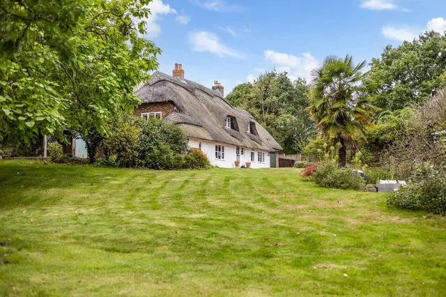 Throop Road, Bournemouth, BH8, photo 1