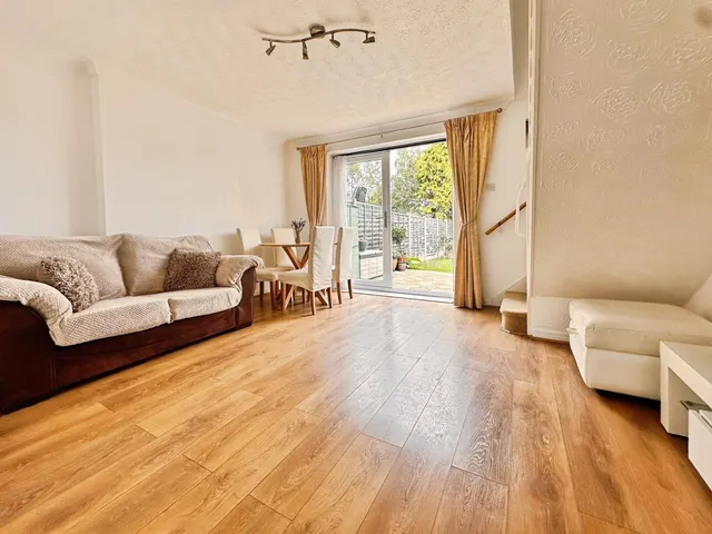 Clerke Drive, Sittingbourne, ME10, photo 3