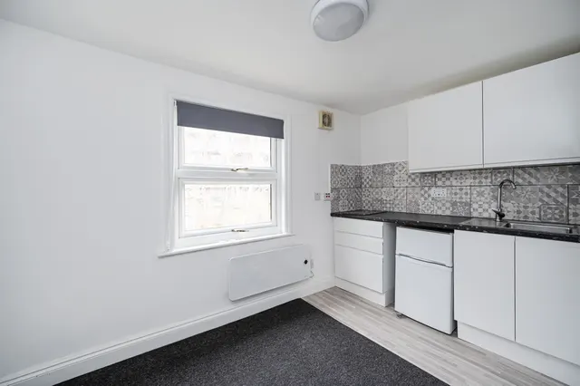 London, E8, photo 1