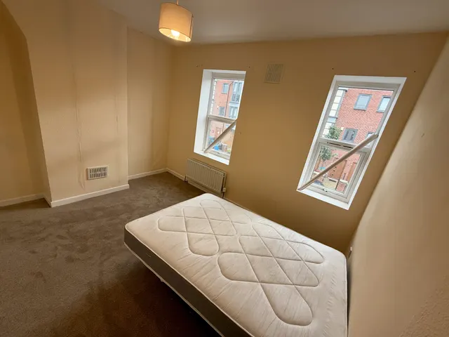 Dunworth Street, Rusholme, M14, photo 3