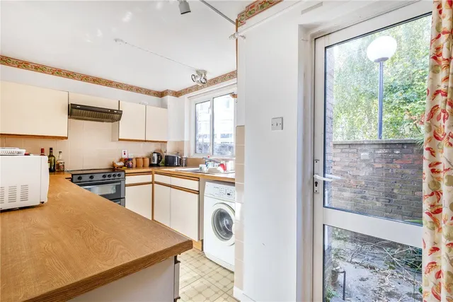 Heralds Place, London, SE11, photo 3