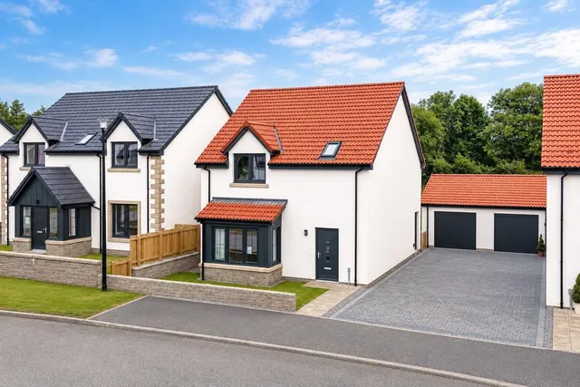 The Village, Rosslynlee, EH25, photo 1