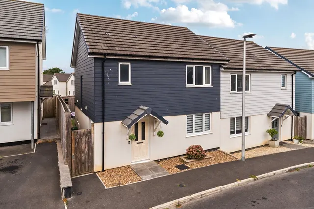Pridham Place, Bideford, EX39, photo 1
