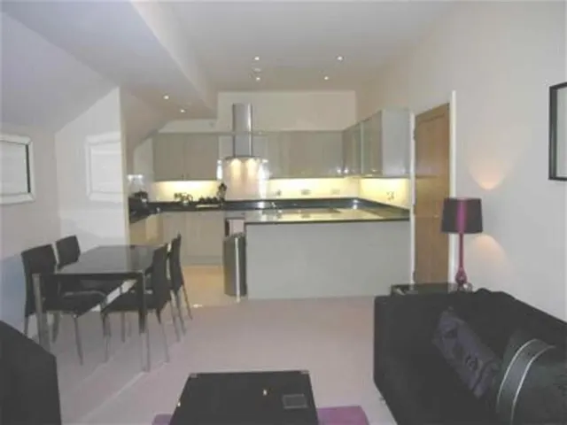 St Leonards Place, Stafford, ST17, photo 2