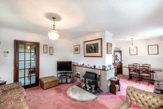 Long Walk, Retford, DN22, photo 2