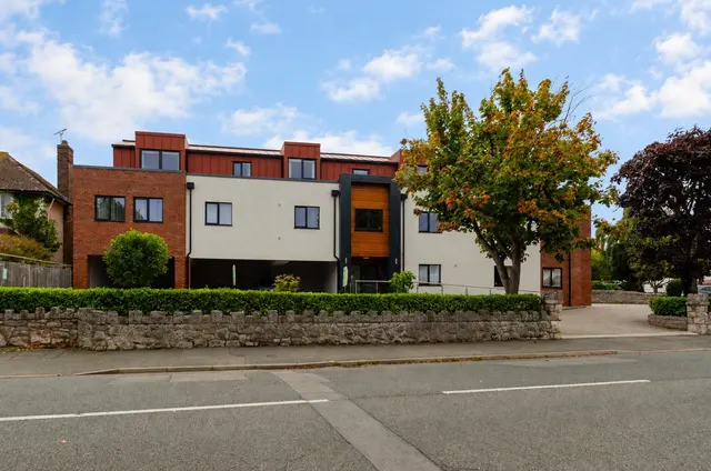Whitehall Road, Rhos on Sea, photo 1
