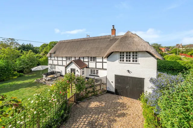 The Street, All Cannings, SN10, photo 1