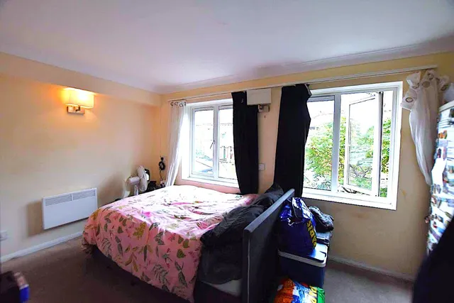 Mayday Road, Thornton Heath, CR7, photo 2