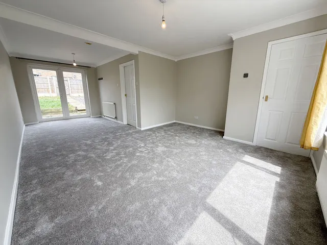 Photo 2 — Wimberley Way, South Witham