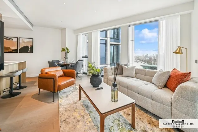 Nine Elms Lane, SW8, photo 1