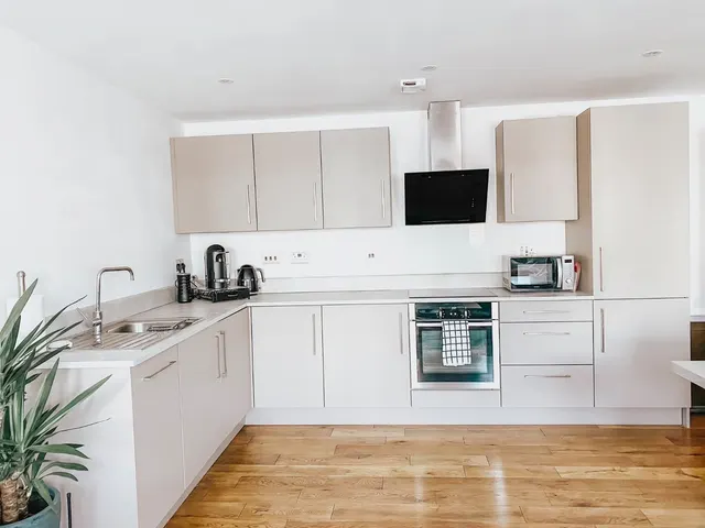 Orchard Place, Fleet, GU51, photo 3