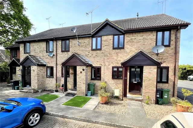 Oak Ridge, West End, Woking, Surrey, GU24 9PJ, photo 1