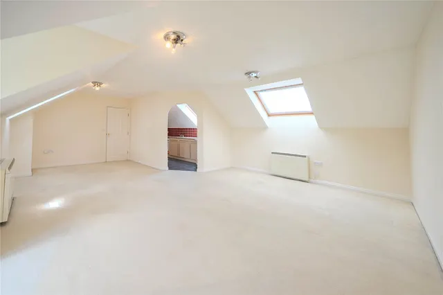 Richardshaw Lane, Pudsey, LS28, photo 2