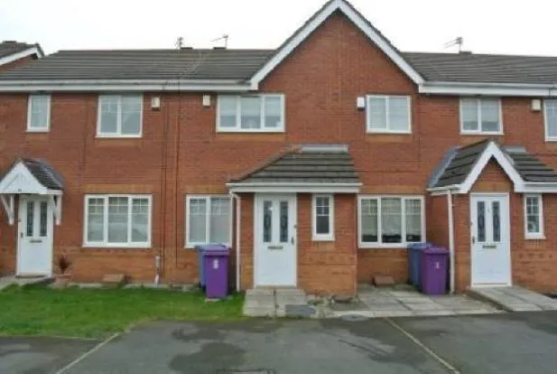 Woodhurst Crescent, L14, photo 1
