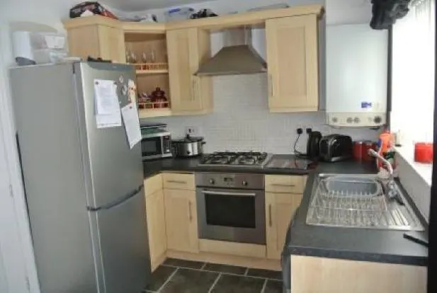 Woodhurst Crescent, L14, photo 2