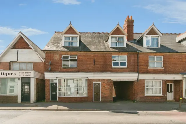 London Road, Hurst Green, TN19, photo 1