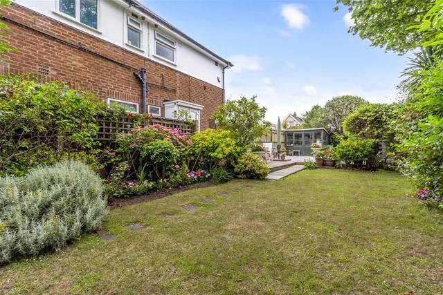 Photo 2 — Sea Place, Goring-By-Sea, Worthing