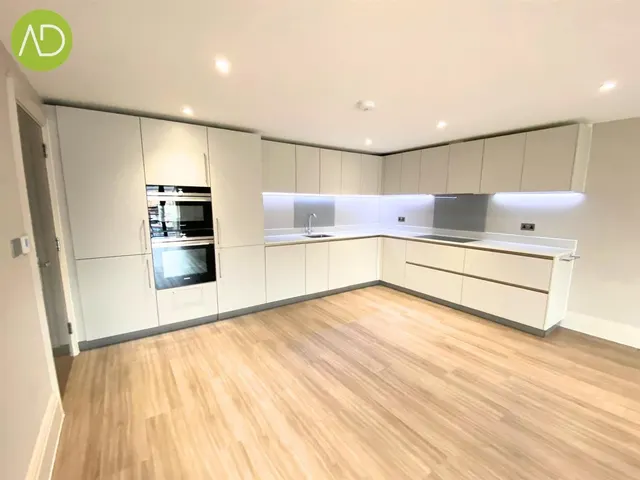 Ware Road, Hertford, SG13, photo 3