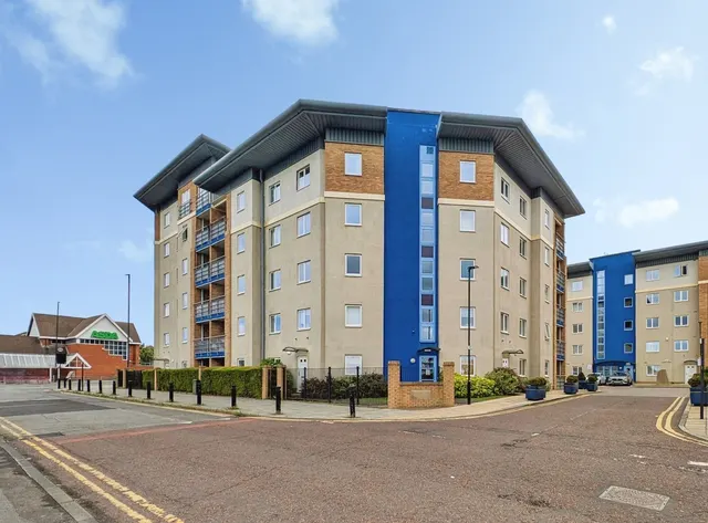 Photo 2 — Knightsbridge Court, Gosforth, Newcastle upon Tyne, Tyne and Wear, NE3