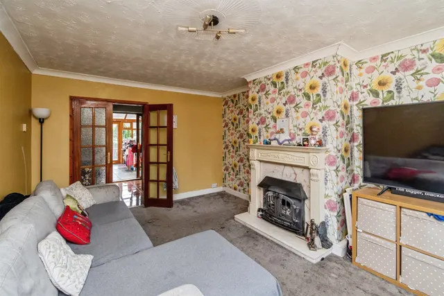 Broadwaters Road, Wednesbury, WS10, photo 2