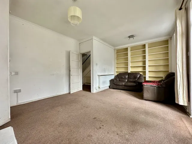 Photo 2 — Wydeville Manor Road, Lee, SE12 0EQ