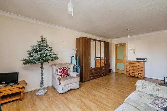 Newlyn Way, Port Solent, PO6, photo 3