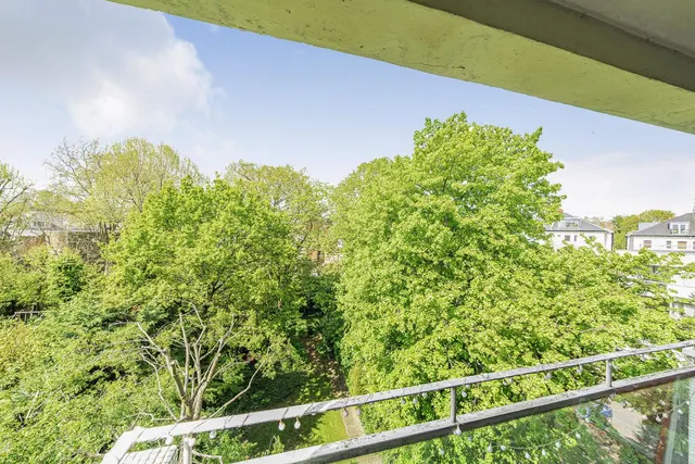 Eton Avenue, Belsize Park, NW3, photo 2