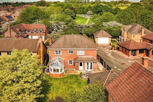 Richmond Close, Heatherton Village, photo 2