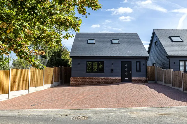 Castle Lane, Chalk, DA12, photo 1