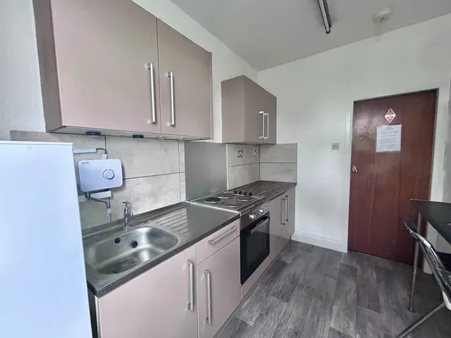 Gravelly Hill, Erdington, B23, photo 3