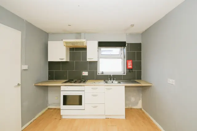 Whalley Street, Peterborough, PE1, photo 2
