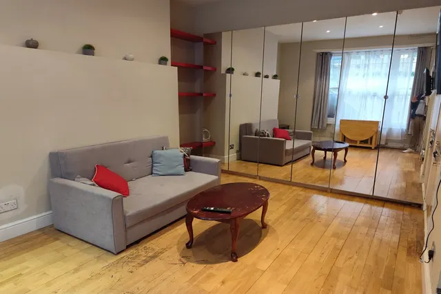 flat, London, W2