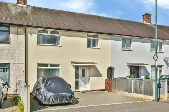 Highwray Grove, Clifton, Nottingham, NG11, photo 1
